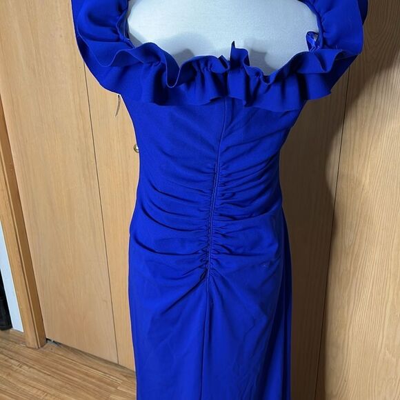 Xscape Women's Long Stretch Scuba Crepe Ruffle Collar Ruched Dress Size 14 NWT - Picture 8 of 13